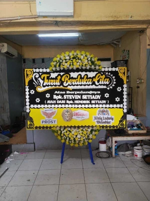Papan Bunga di Parakangarokgek Kiarapedes
